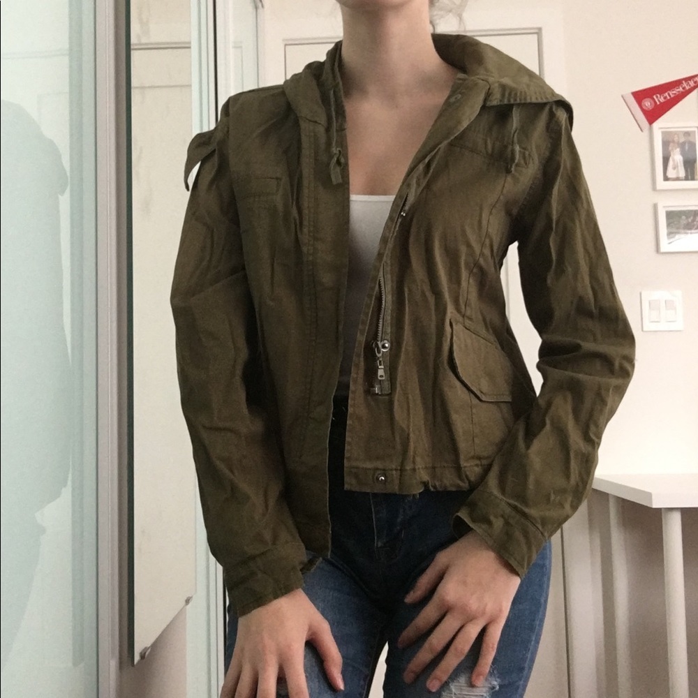 Brandy Melville Green Utility Hailey Jacket